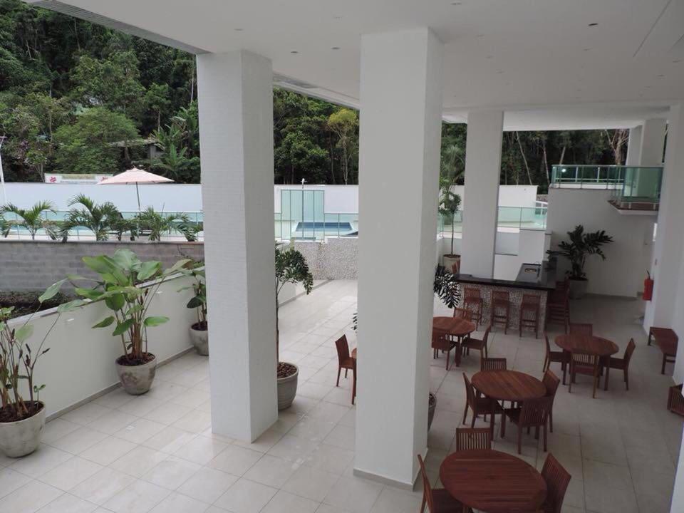 Excelente Opcao De Apartamento Em Ubatuba-Sp Appartement Buitenkant foto